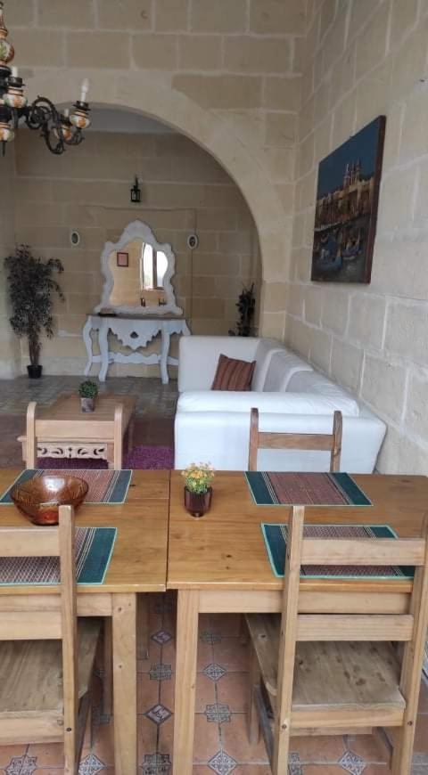 Farmhouse Tal Kaptan Kerċem Exteriér fotografie